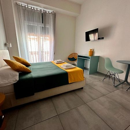 نابولي Hi Relais Rooms المظهر الخارجي الصورة