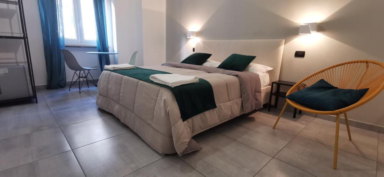 نابولي Hi Relais Rooms المظهر الخارجي الصورة