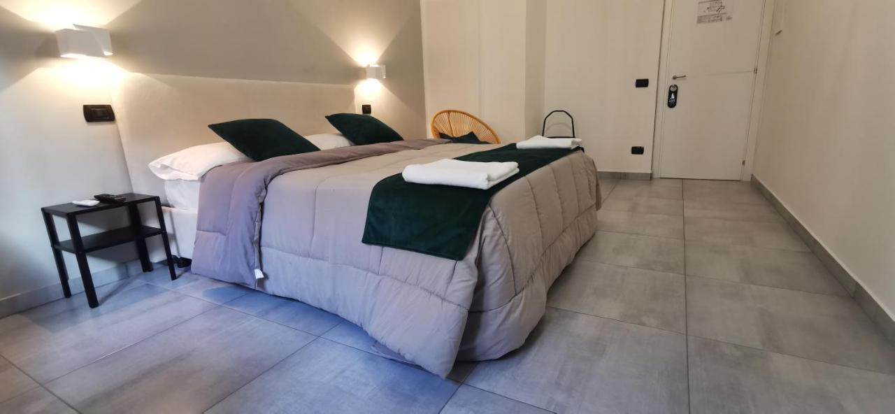 نابولي Hi Relais Rooms المظهر الخارجي الصورة