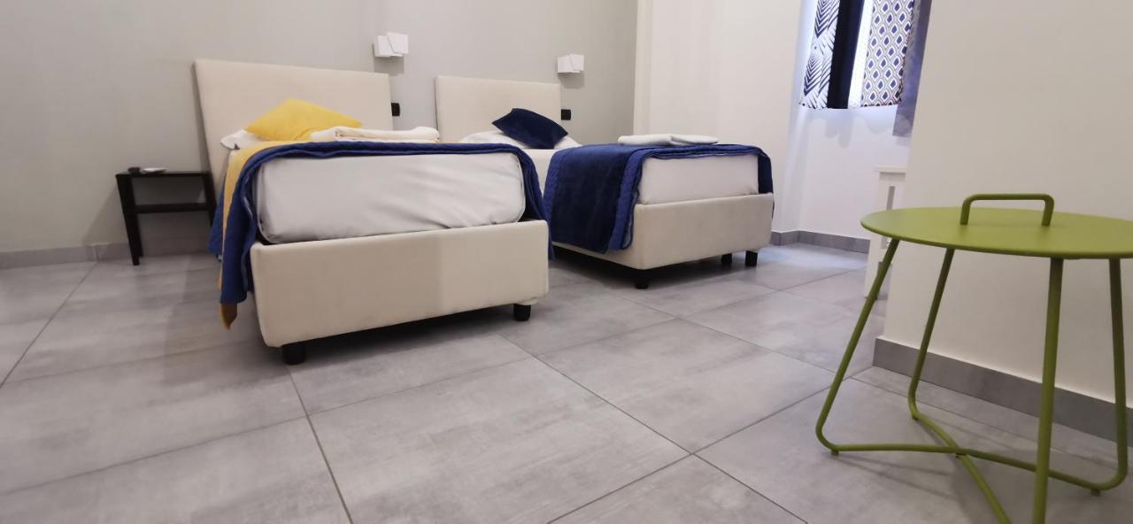 نابولي Hi Relais Rooms المظهر الخارجي الصورة